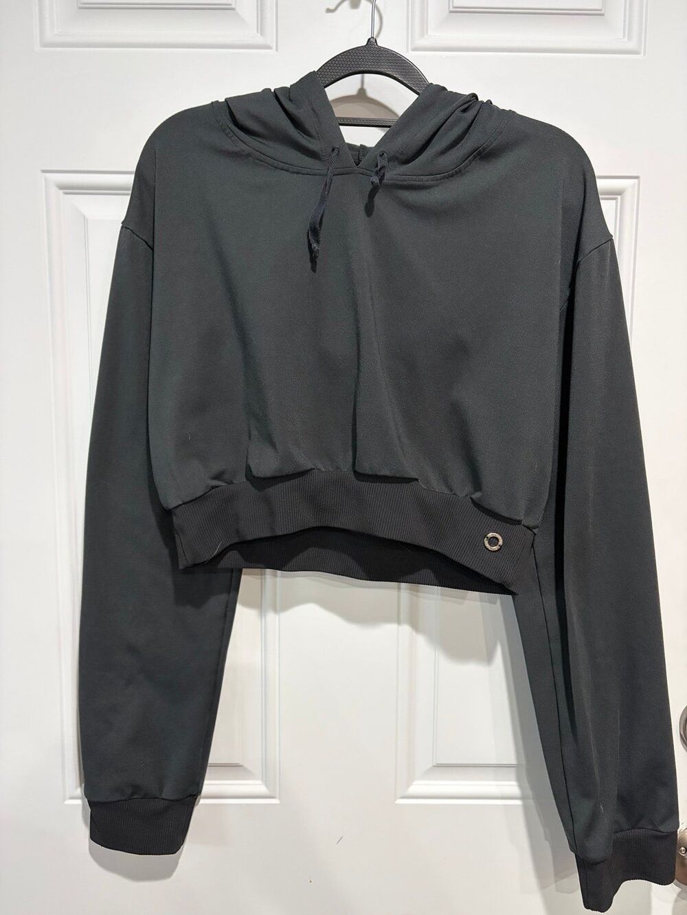 Black Cropped Hoodie Athletic Sweatshirt